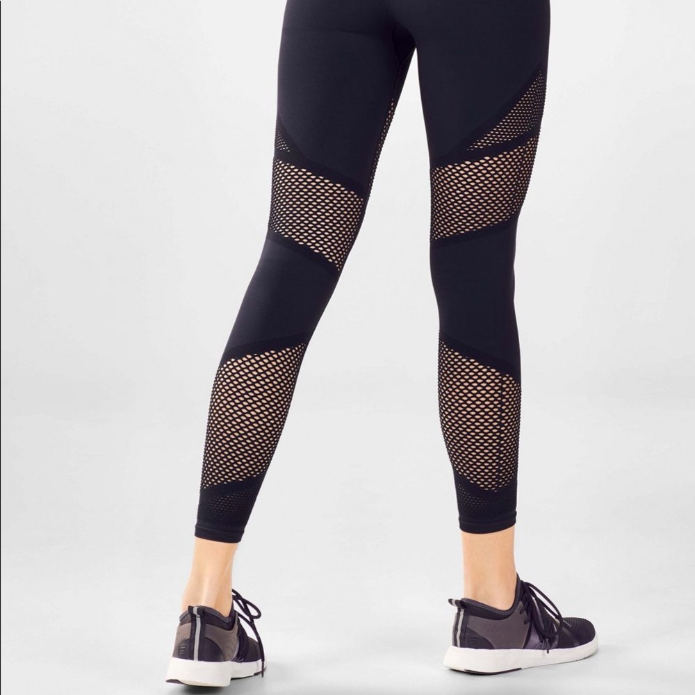 Fabletics Mosaic High-Waisted 7/8 legging